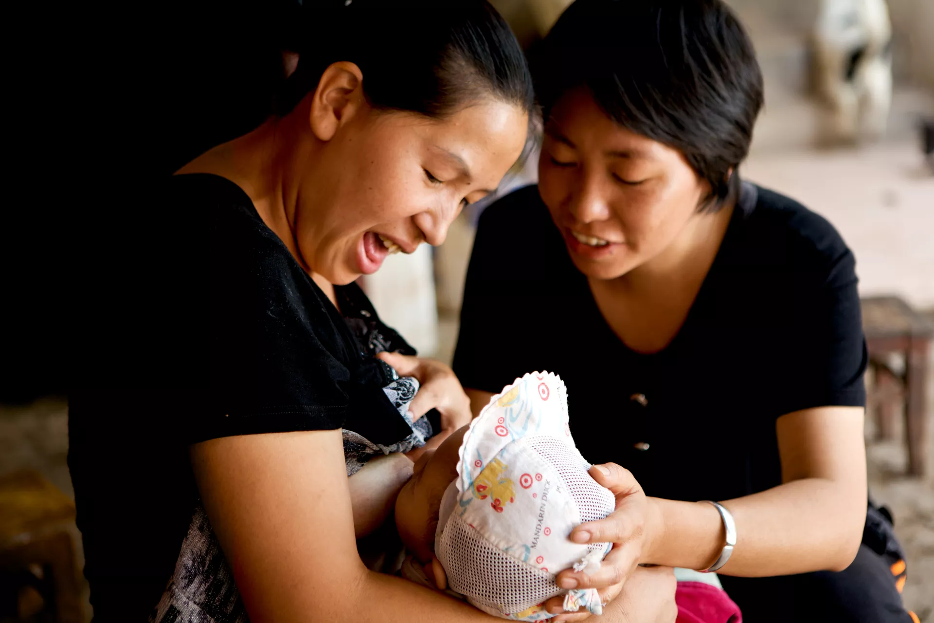 Breastfeeding can help creating a trusting relationship between mother and child.