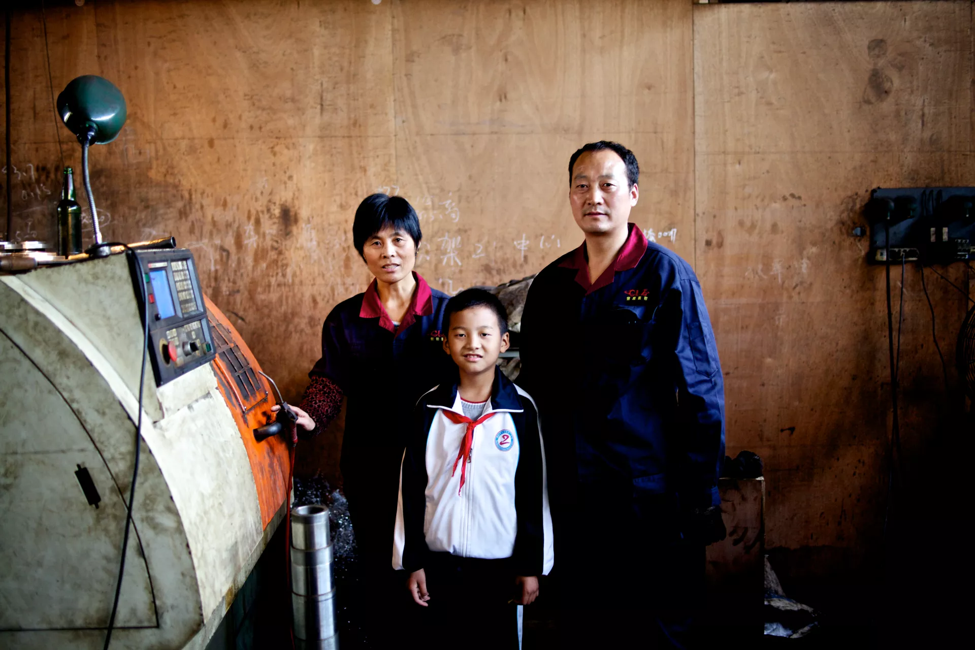 Siqi and his parents in Wenling, Zhejiang Province.