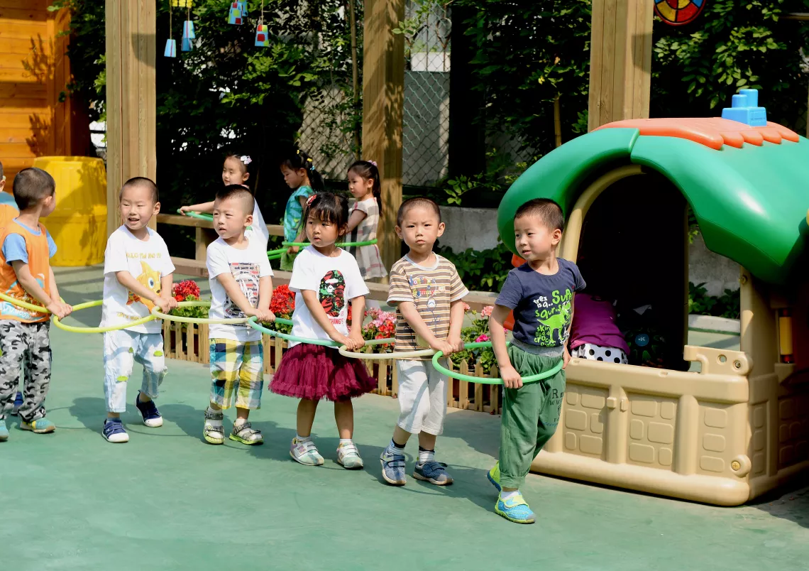 The kindergarten was established five years ago, after the Government of China’s landmark decision on investing in the first few years of all children’s lives, targeting universal enrolment of children aged 3 to 6 years into early childhood centres by 2020.