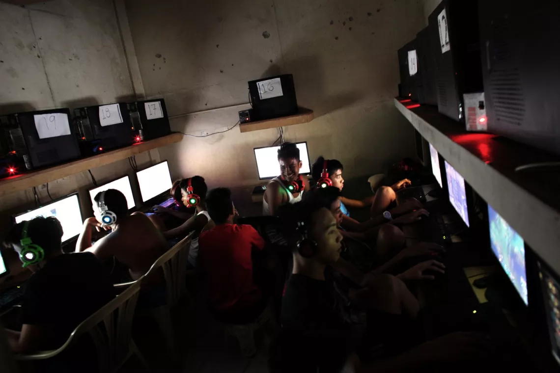 In metropolitan Manila, Internet cafes are popular among children, who can gain easy, unsupervised access to the outside world at these brick-and-mortar sites.