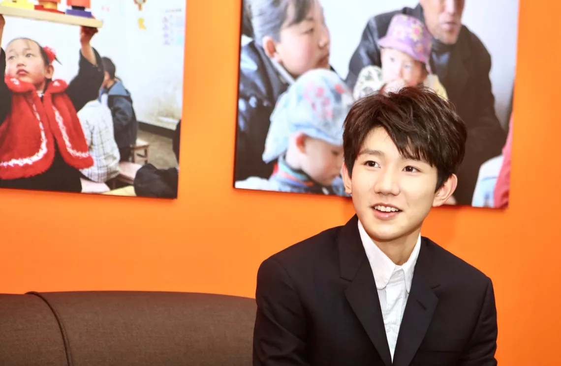 During the meeting, Wang Yuan said he is committed to help more children to have access to quality education.