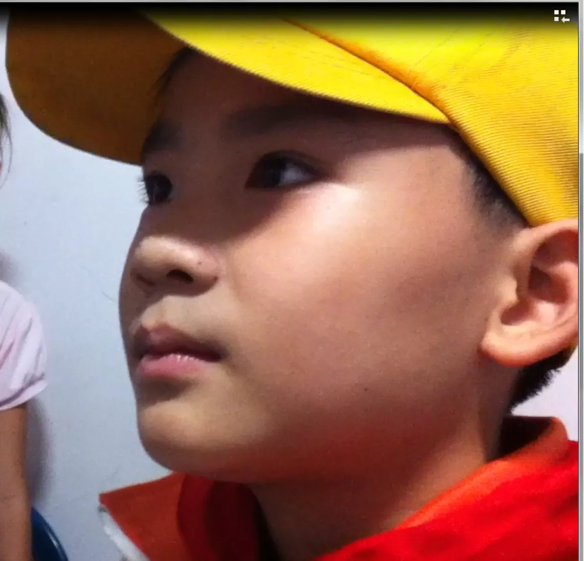 10岁的小凯来自陕西彬县。